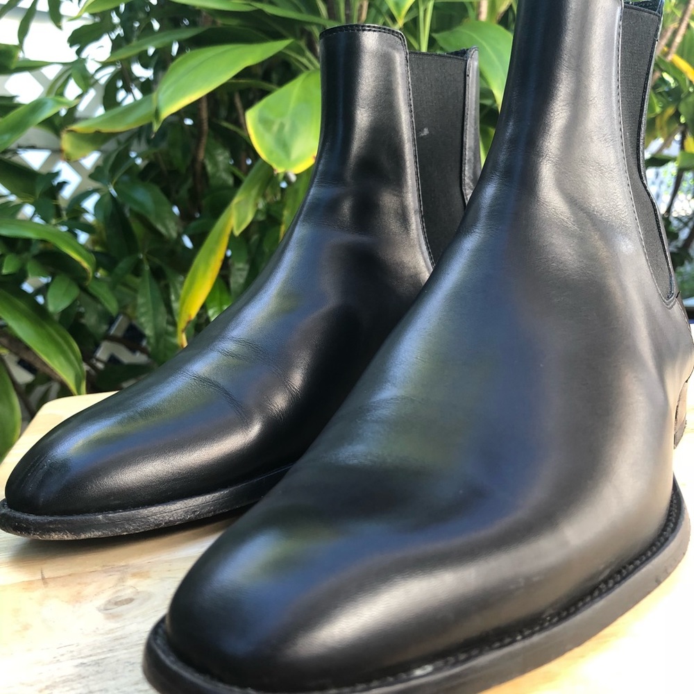 Saint Laurent Paris Leather Wyatt Chelsea Boot